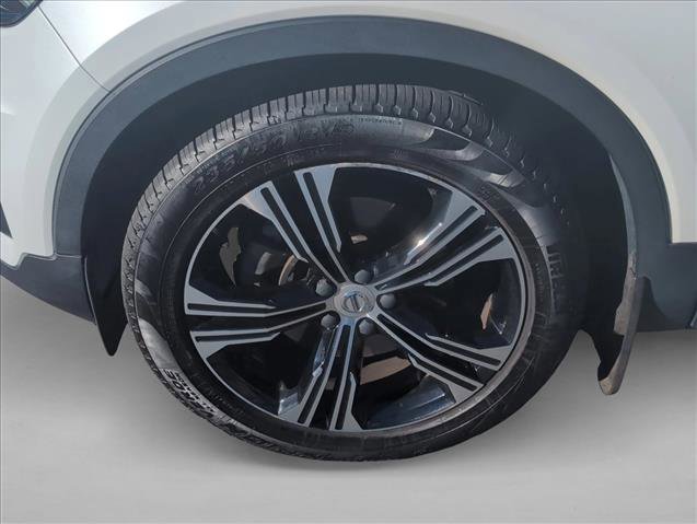 Used 2021 Volvo XC40 T5 Inscription w/ Climate Package image 26