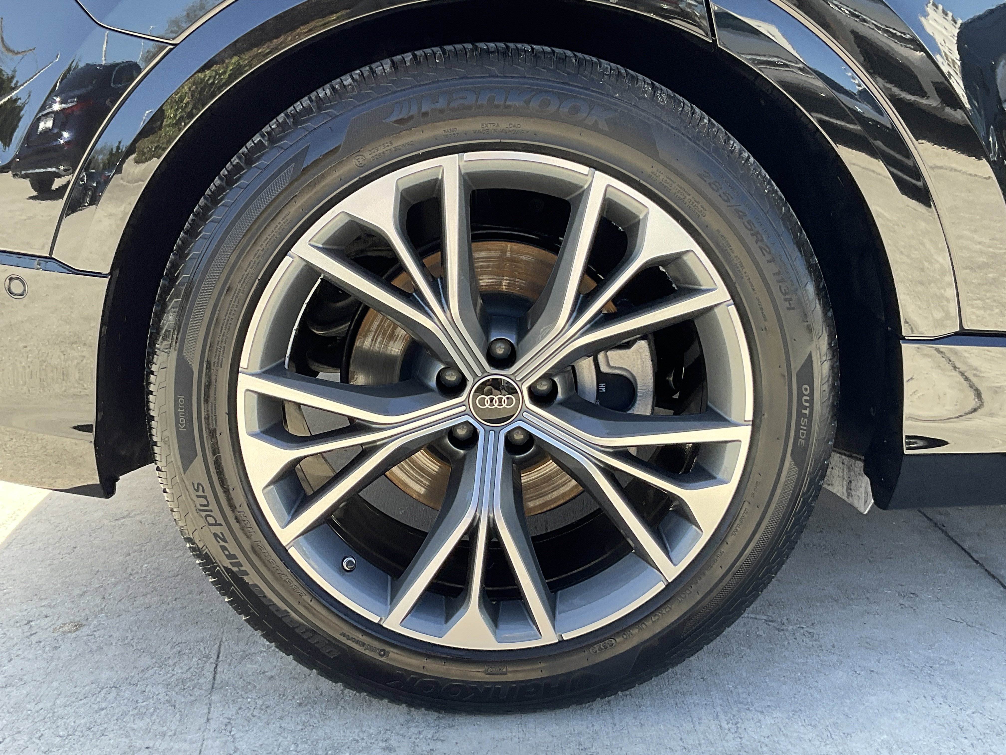 Used 2023 Audi Q8 Prestige image 7