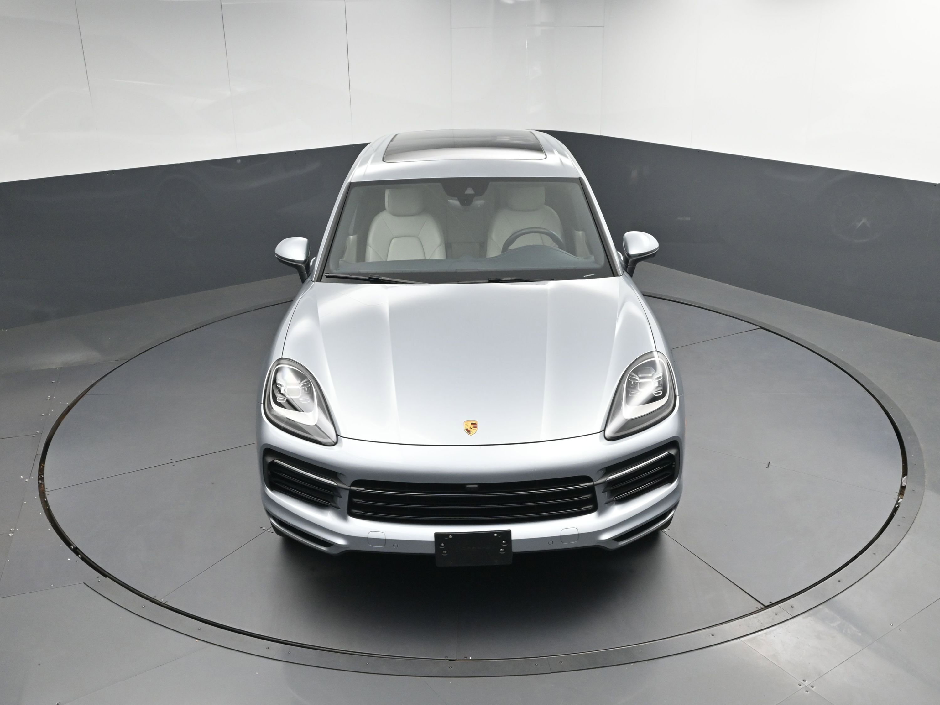 Certified 2022 Porsche Cayenne S image 39