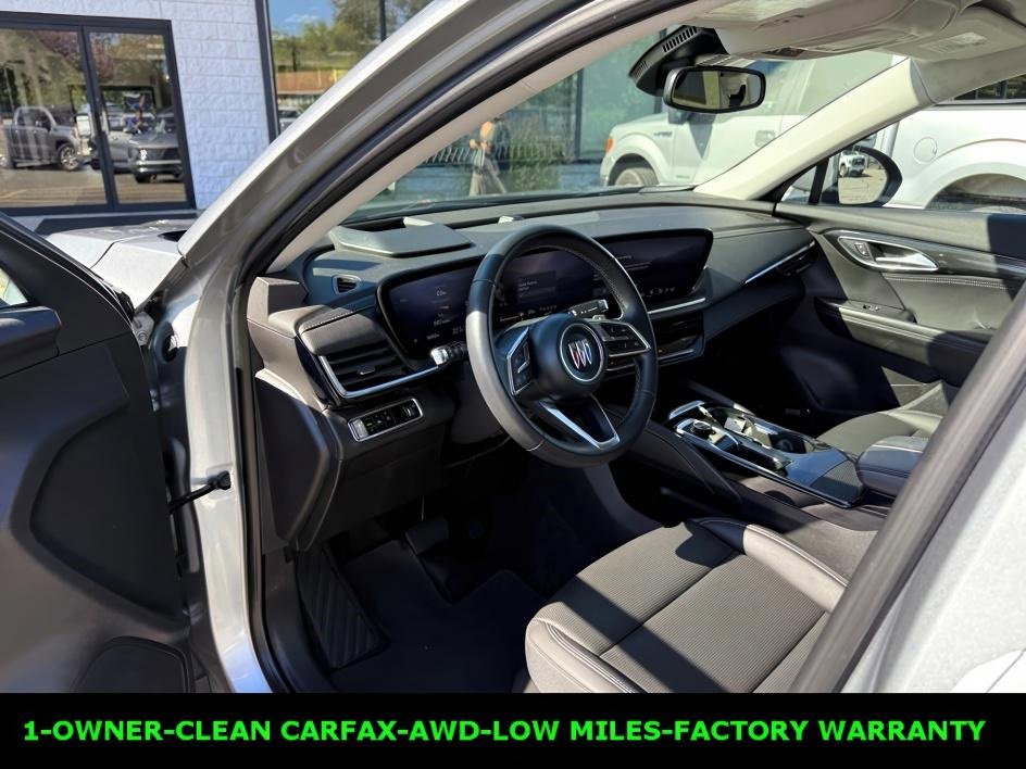 Certified 2025 Buick Envision Preferred image 17