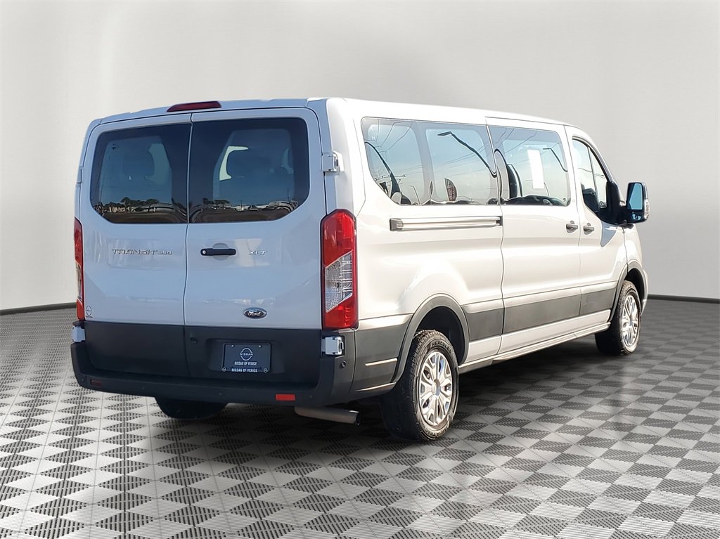 Used 2023 Ford Transit 350 XLT image 6