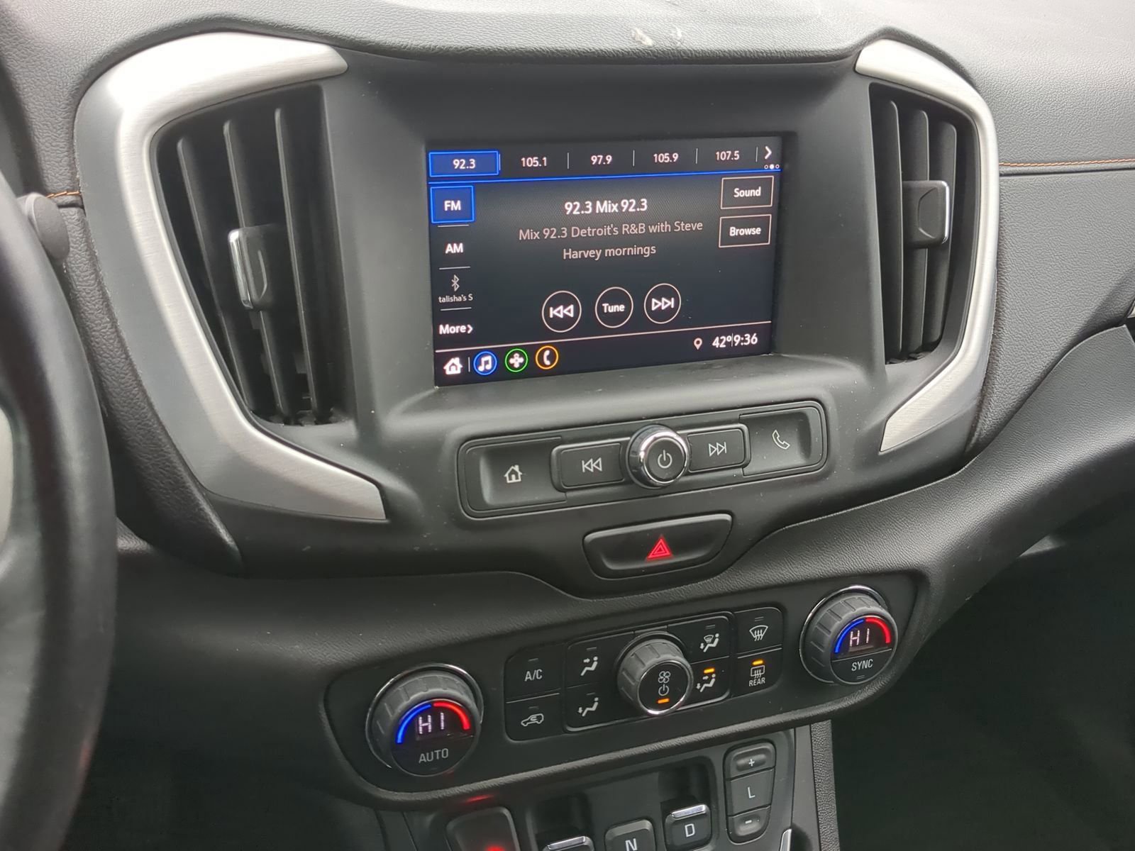 Used 2020 GMC Terrain SLE w/ Driver Convenience Package image 30