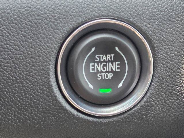 New 2026 GMC Acadia Denali w/ Super Cruise Package FWD image 29