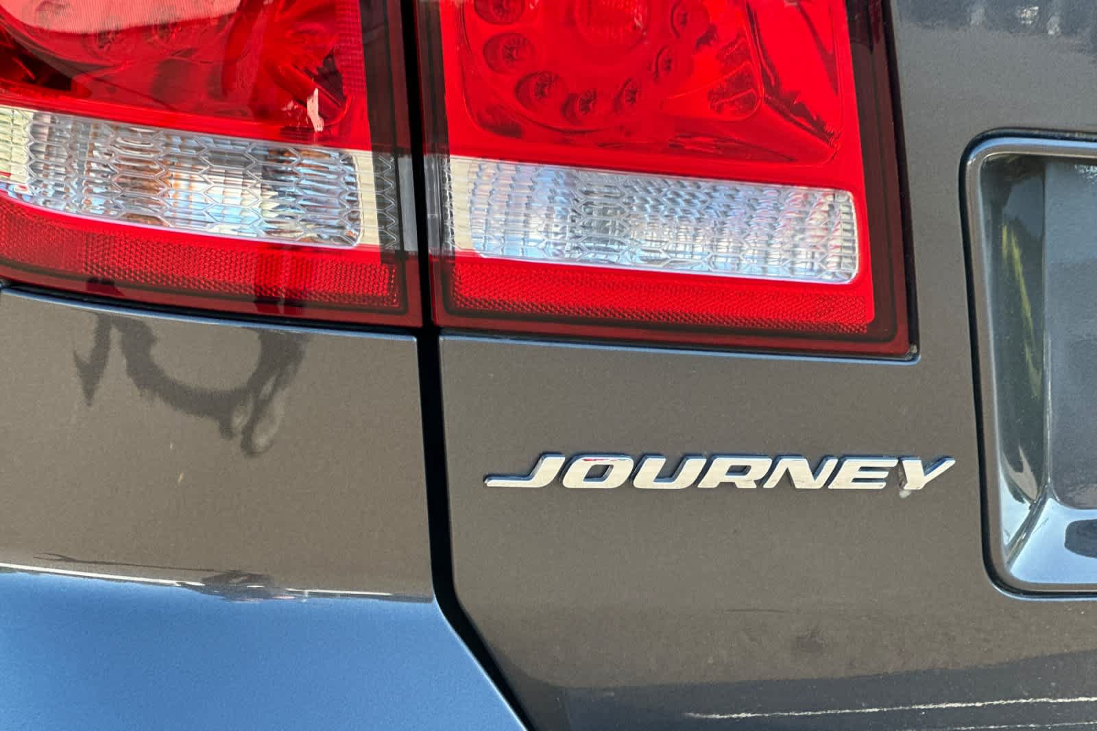 Used 2019 Dodge Journey SE w/ Premium Group FWD image 27