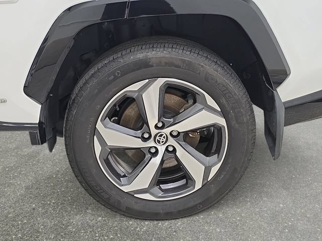 Certified 2021 Toyota RAV4 SE w/ Weather & Moonroof Package AWD/4WD image 30