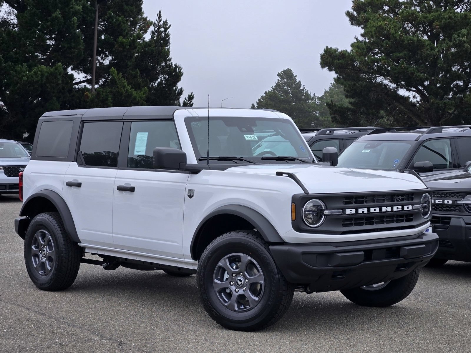 New 2026 Ford Bronco Big Bend AWD/4WD image 2