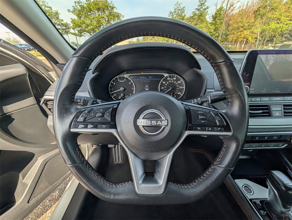 Used 2024 Nissan Altima 2.5 SR image 10