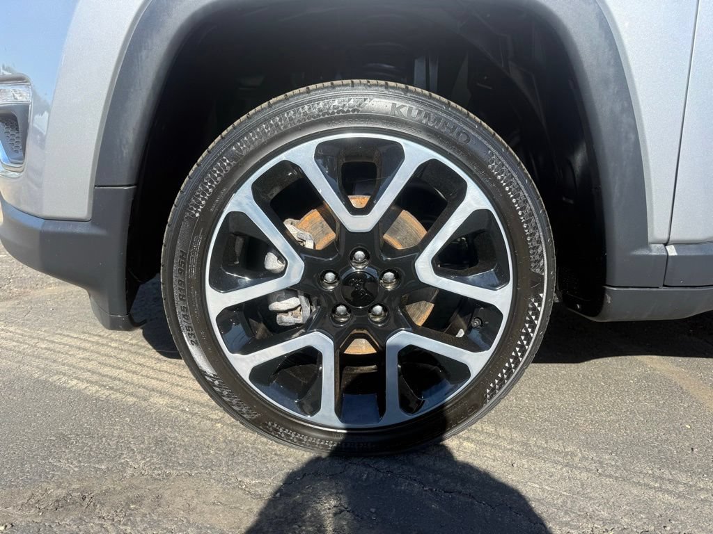Certified 2018 Jeep Compass Limited w/ Navigation Group AWD/4WD image 8