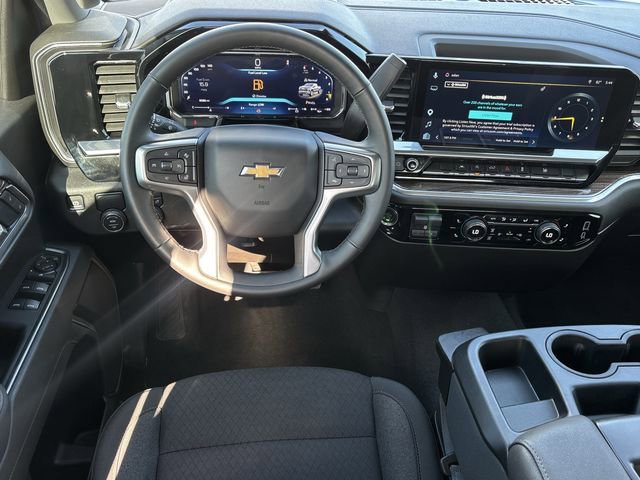 Used 2026 Chevrolet Silverado 1500 LT RWD image 13