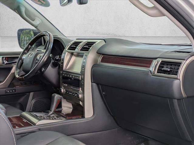 Used 2019 Lexus GX 460 Luxury image 27
