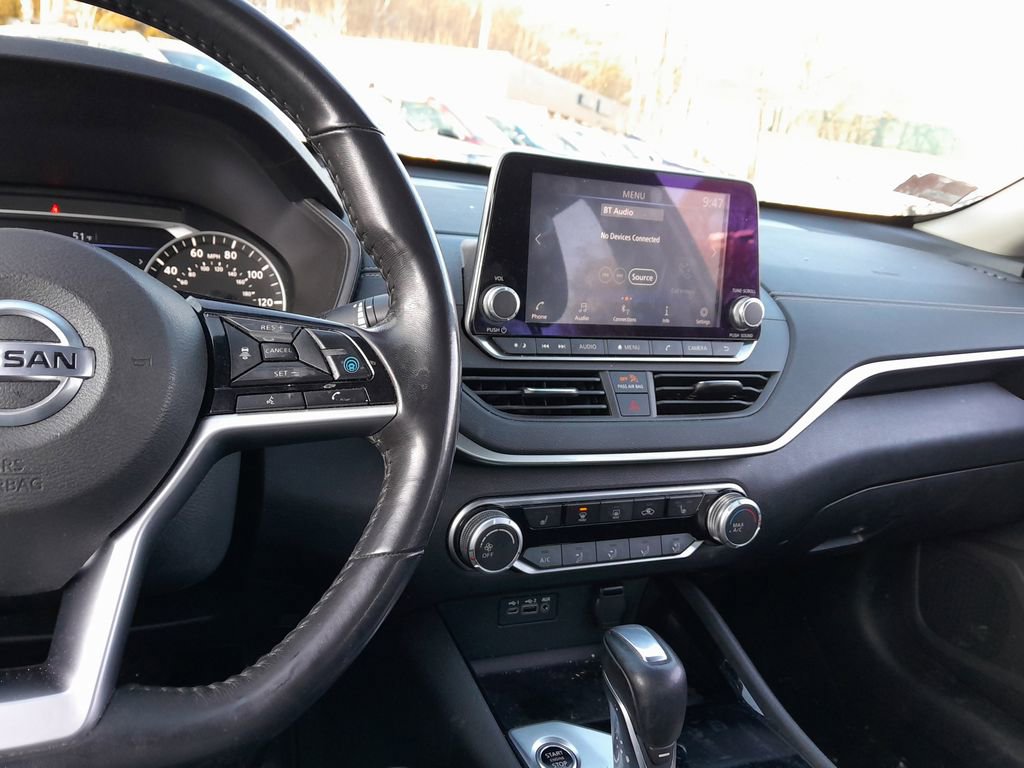 Used 2021 Nissan Altima 2.5 SV w/ SV Premium Package image 17