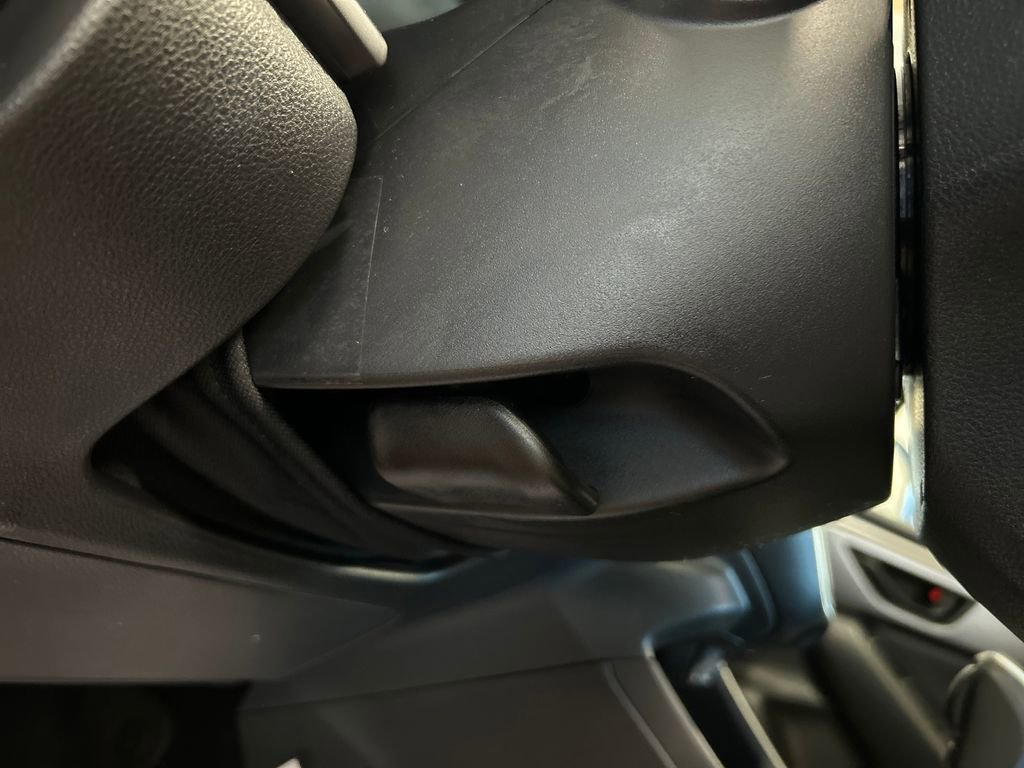 Certified 2024 Subaru Impreza 2.0i image 33