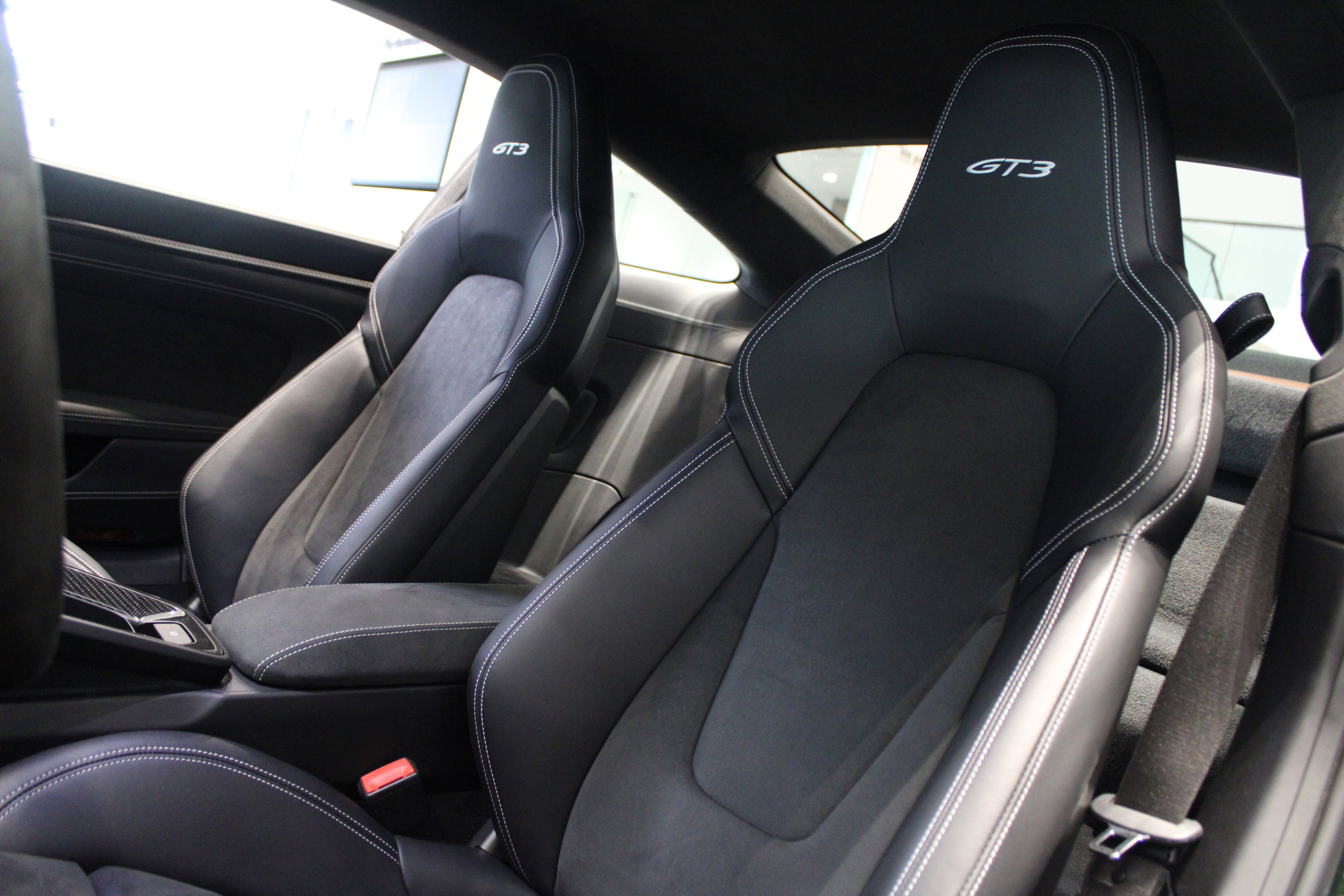 Certified 2022 Porsche 911 GT3 image 5