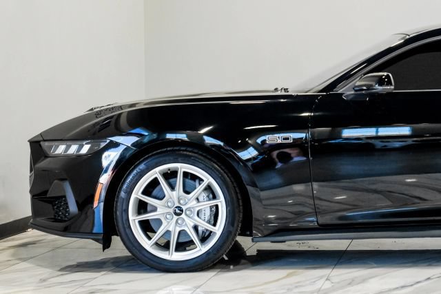 Used 2024 Ford Mustang GT Premium RWD image 17