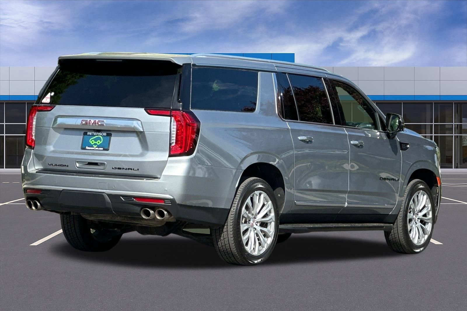 Certified 2024 GMC Yukon XL Denali AWD/4WD image 4