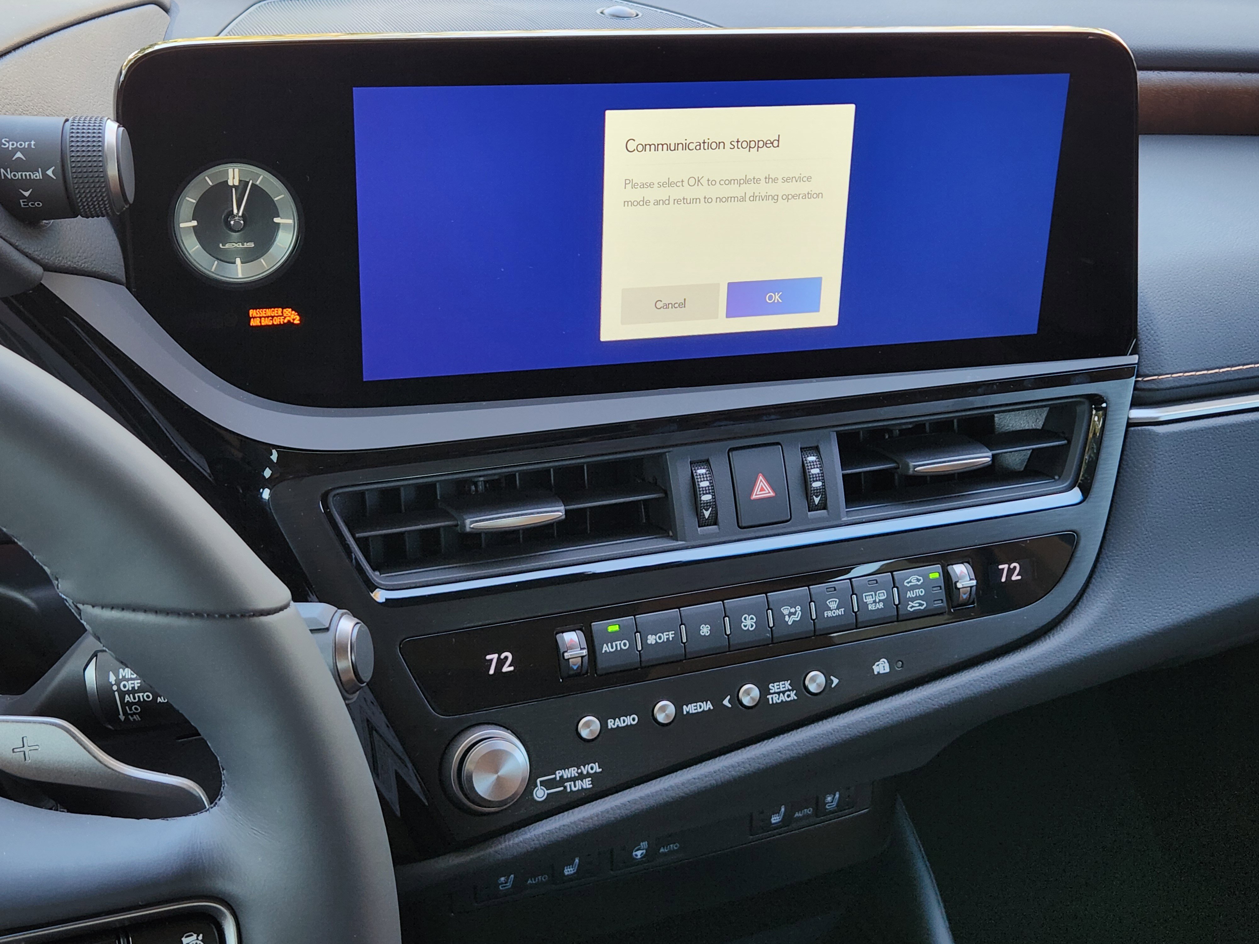 New 2025 Lexus ES 350 w/ Premium Package image 11