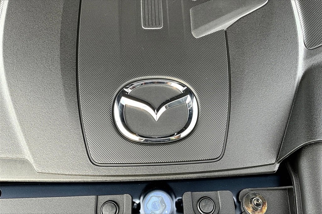 New 2026 MAZDA CX-90 3.3 Turbo w/ Premium Plus Pkg image 17