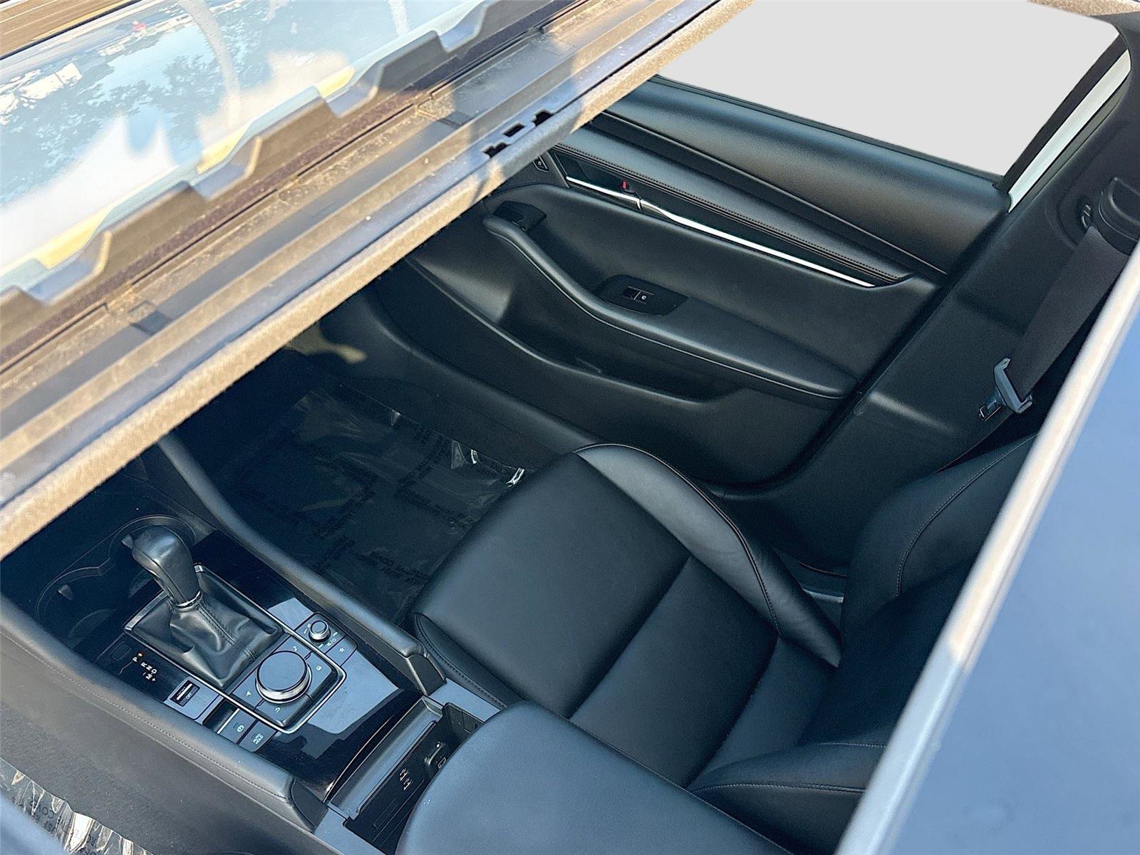 Used 2023 MAZDA MAZDA3 s image 25