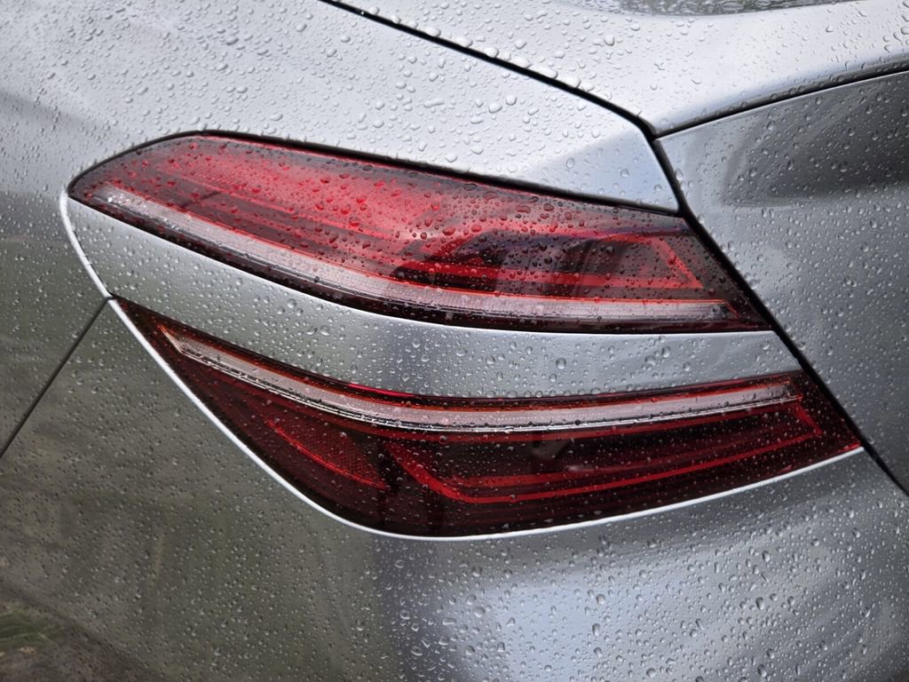 Used 2023 Genesis G70 3.3T w/ Sport Prestige Package image 5