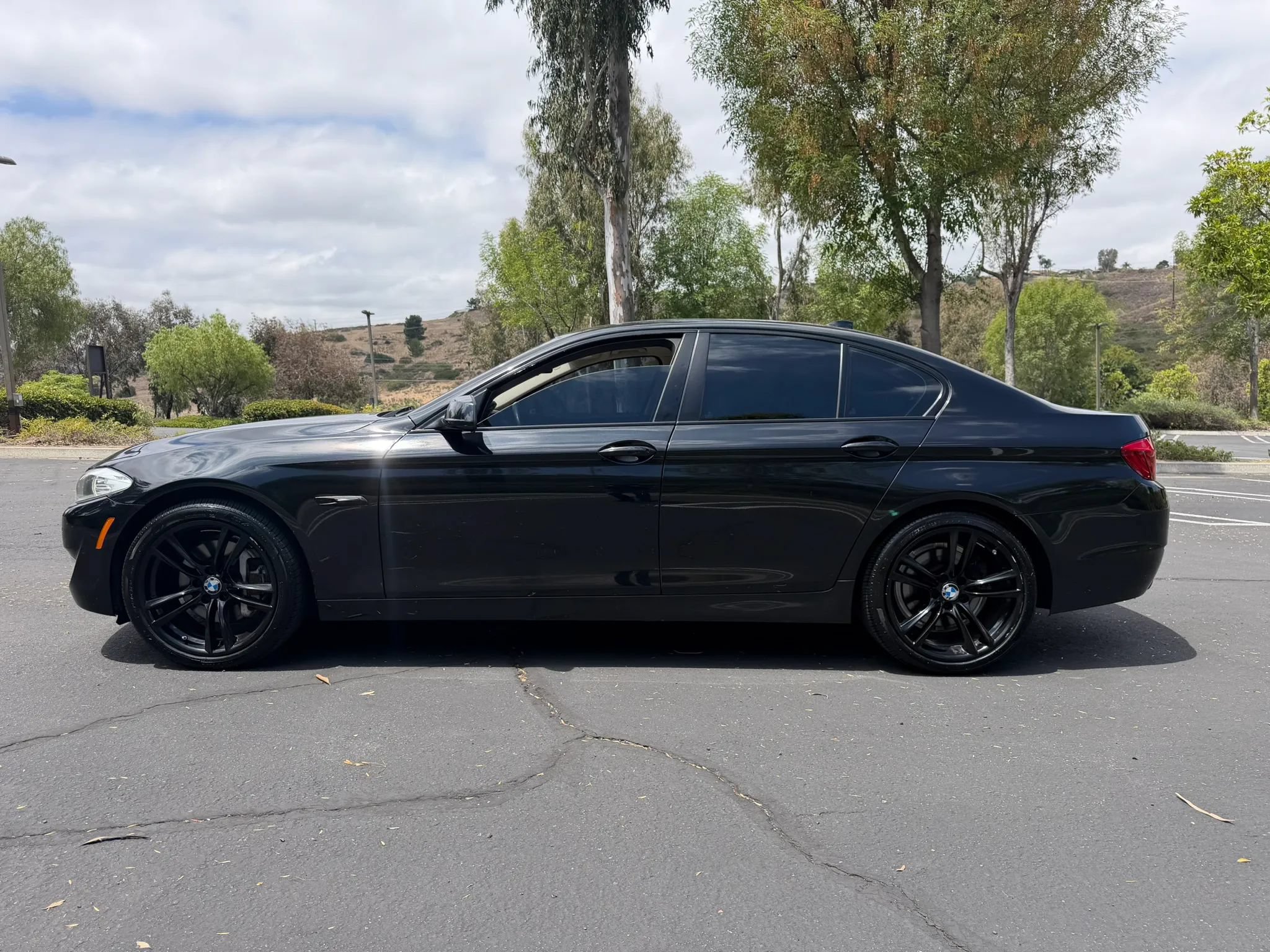 Used 2013 BMW 535i xDrive Sedan AWD/4WD image 3