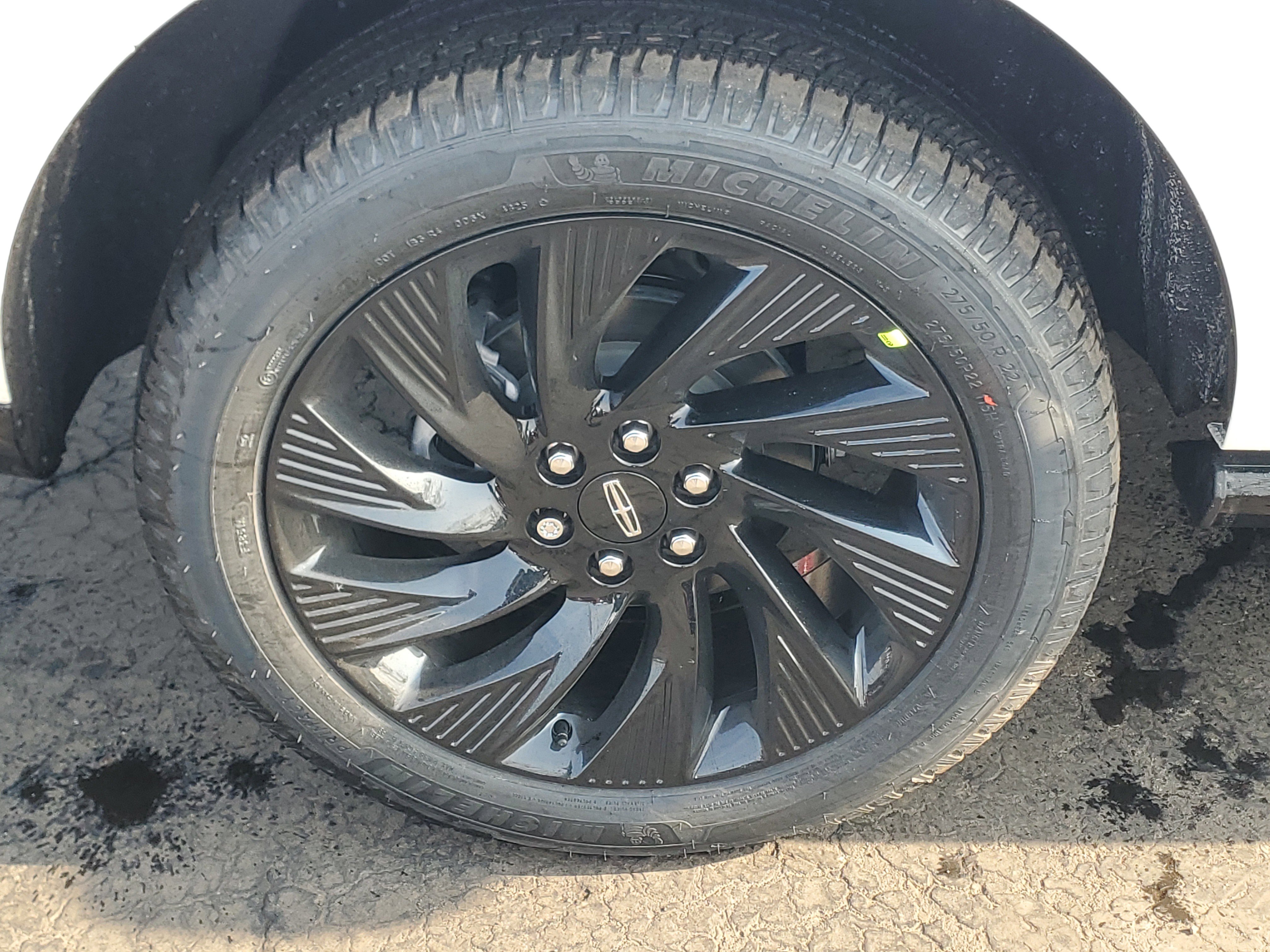 New 2026 Lincoln Navigator Reserve w/ Jet Appearance Package image 5