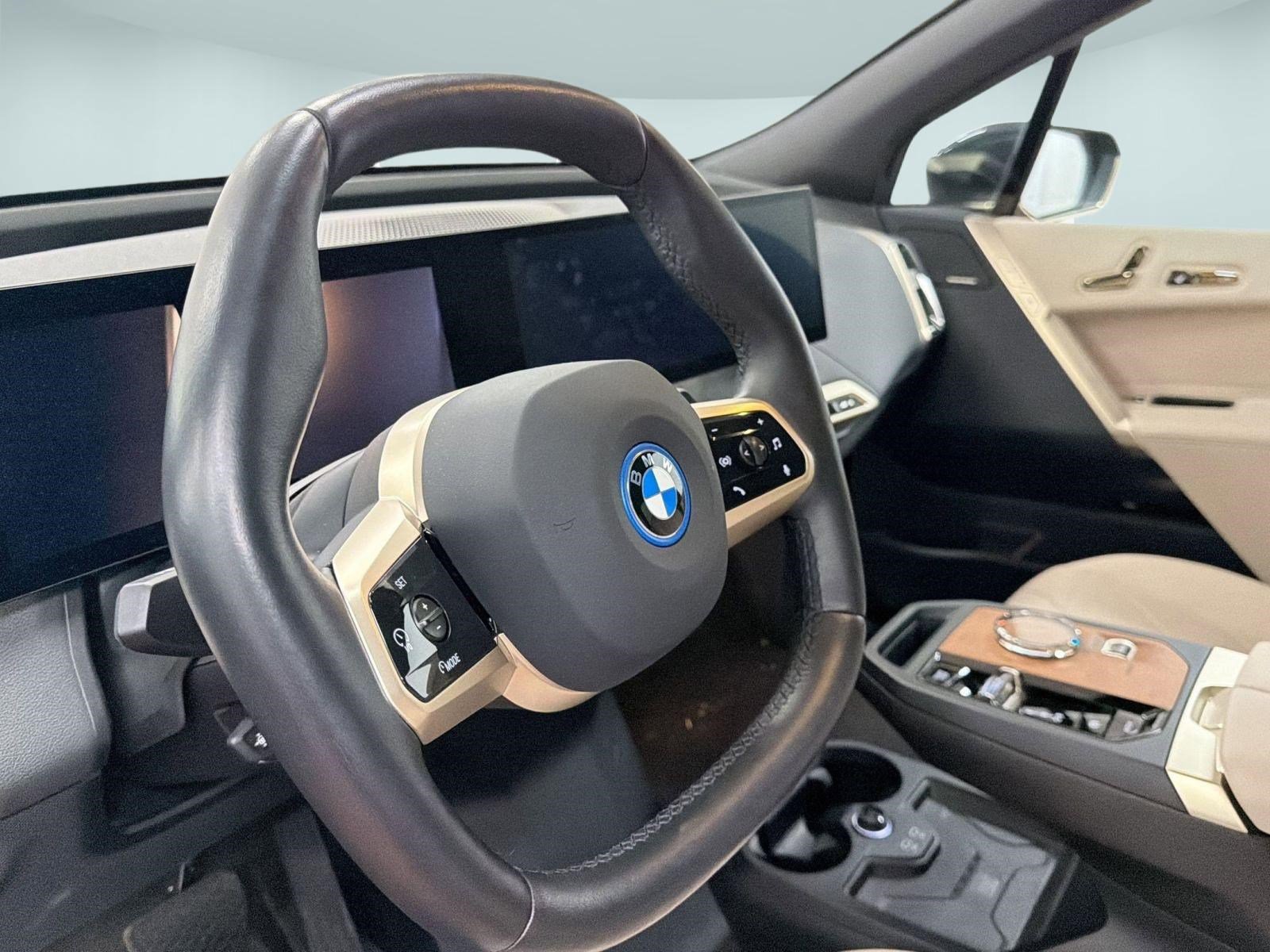 Certified 2023 BMW iX xDrive50 w/ Premium Package image 13