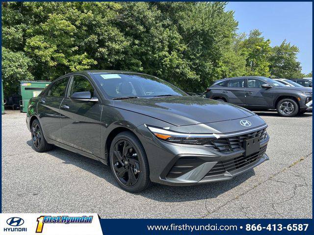 New 2026 Hyundai Elantra Limited FWD image 1