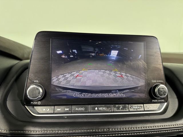 Used 2023 Nissan Rogue SV image 28