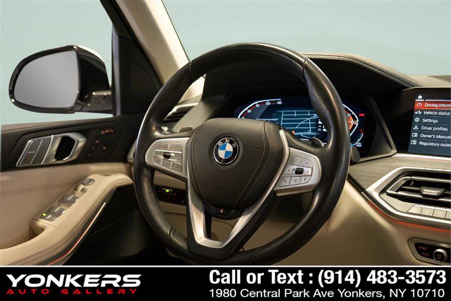Used 2022 BMW X7 xDrive40i w/ Executive Package image 49