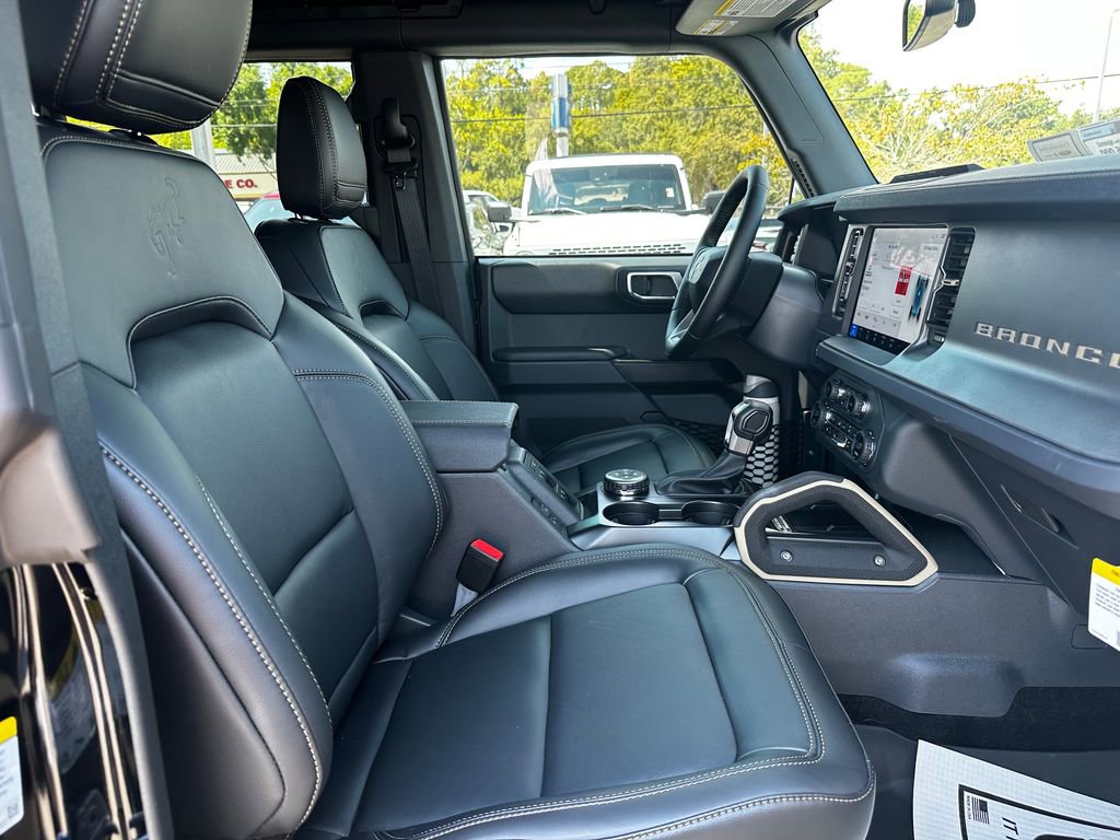New 2025 Ford Bronco Badlands AWD/4WD image 38
