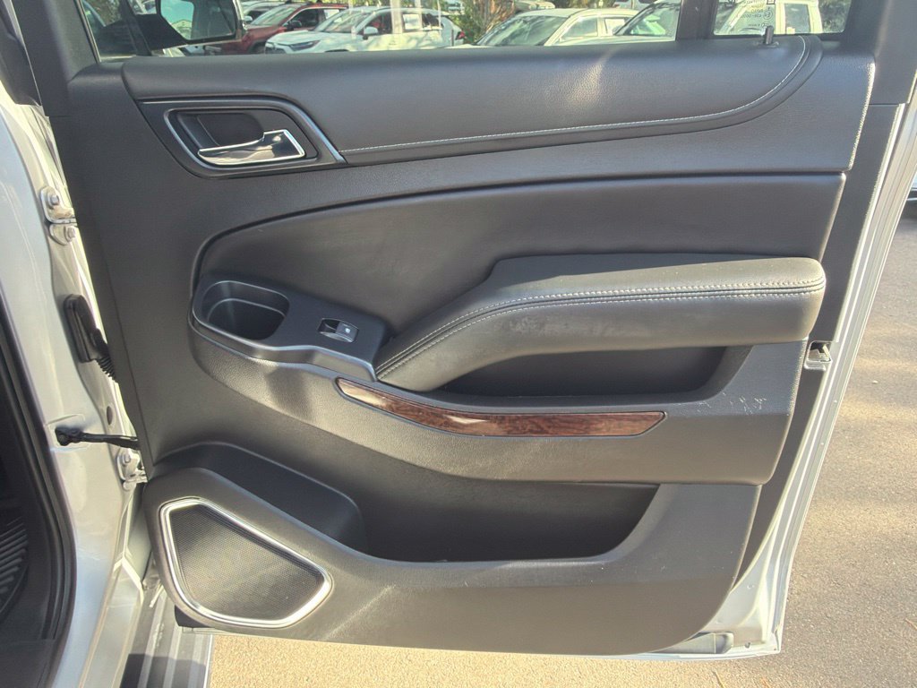 Used 2019 GMC Yukon XL SLT AWD/4WD image 13
