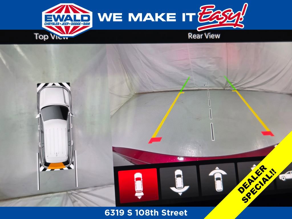 New 2025 Jeep Grand Cherokee Limited w/ Luxury Tech Group II image 2