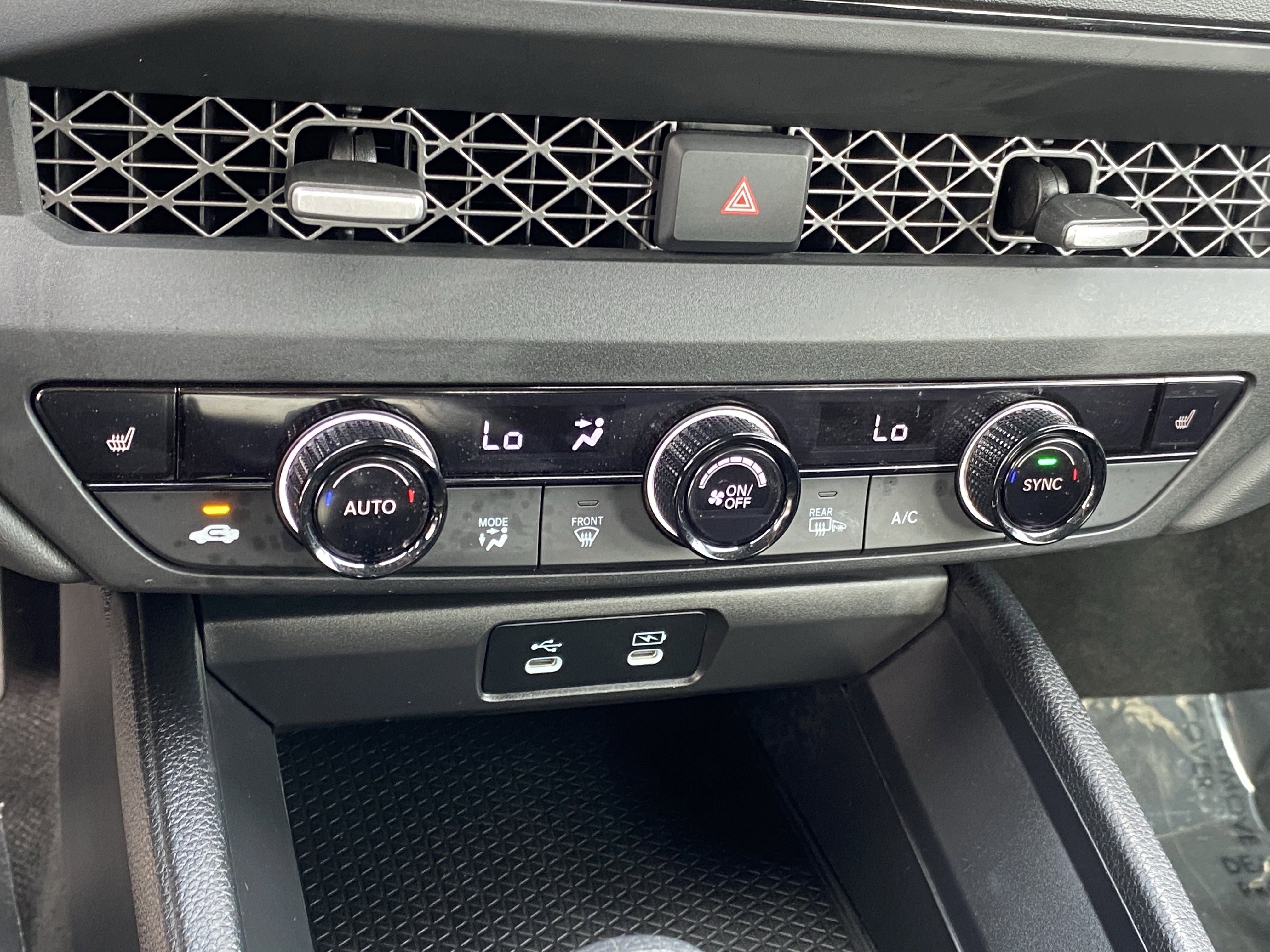 Certified 2025 Honda Accord SE image 22