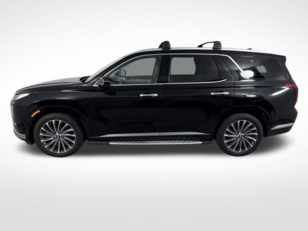 Used 2023 Hyundai Palisade Calligraphy image 8