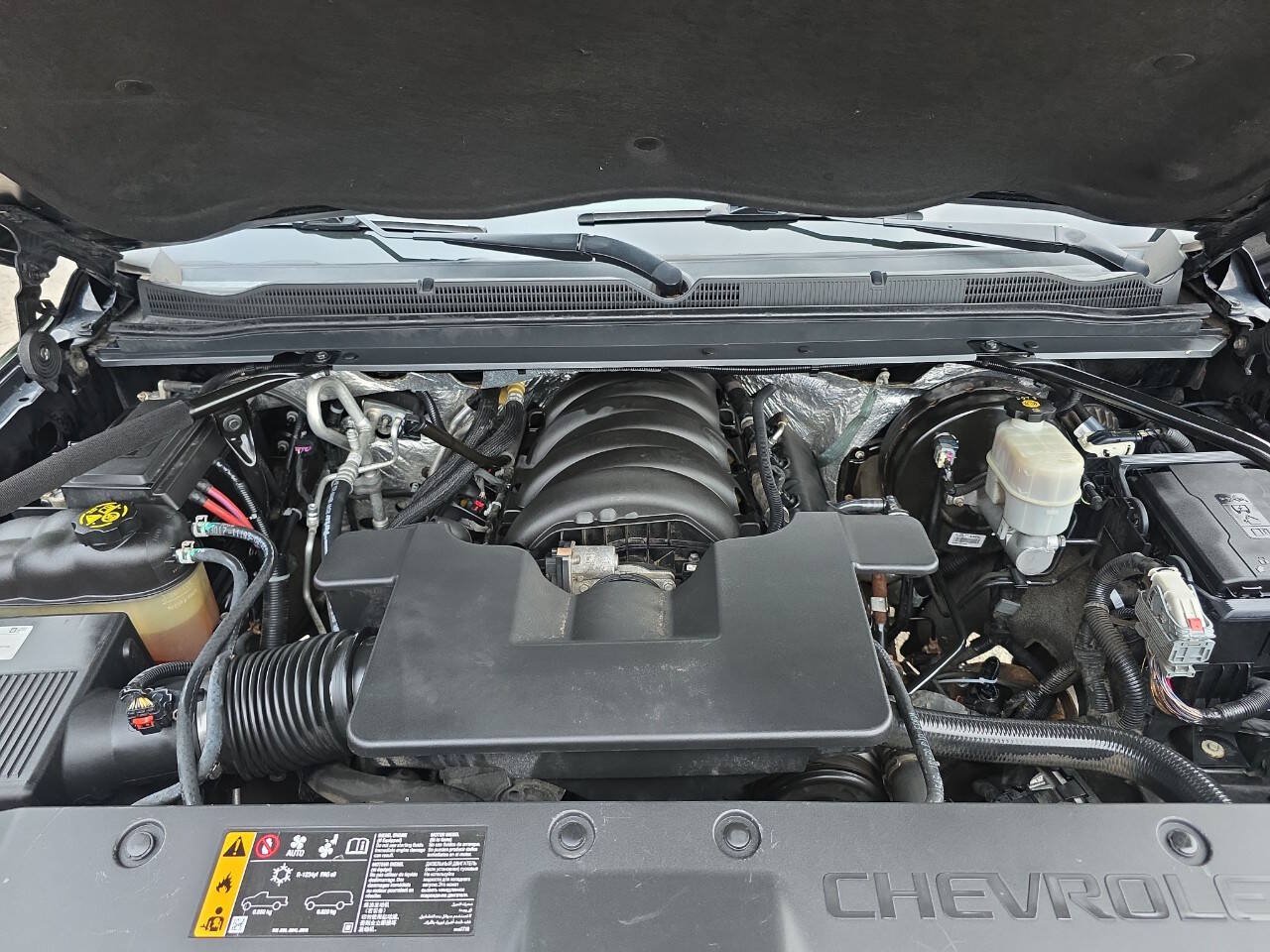 Used 2017 Chevrolet Tahoe LS w/ All-Season Package AWD/4WD image 32