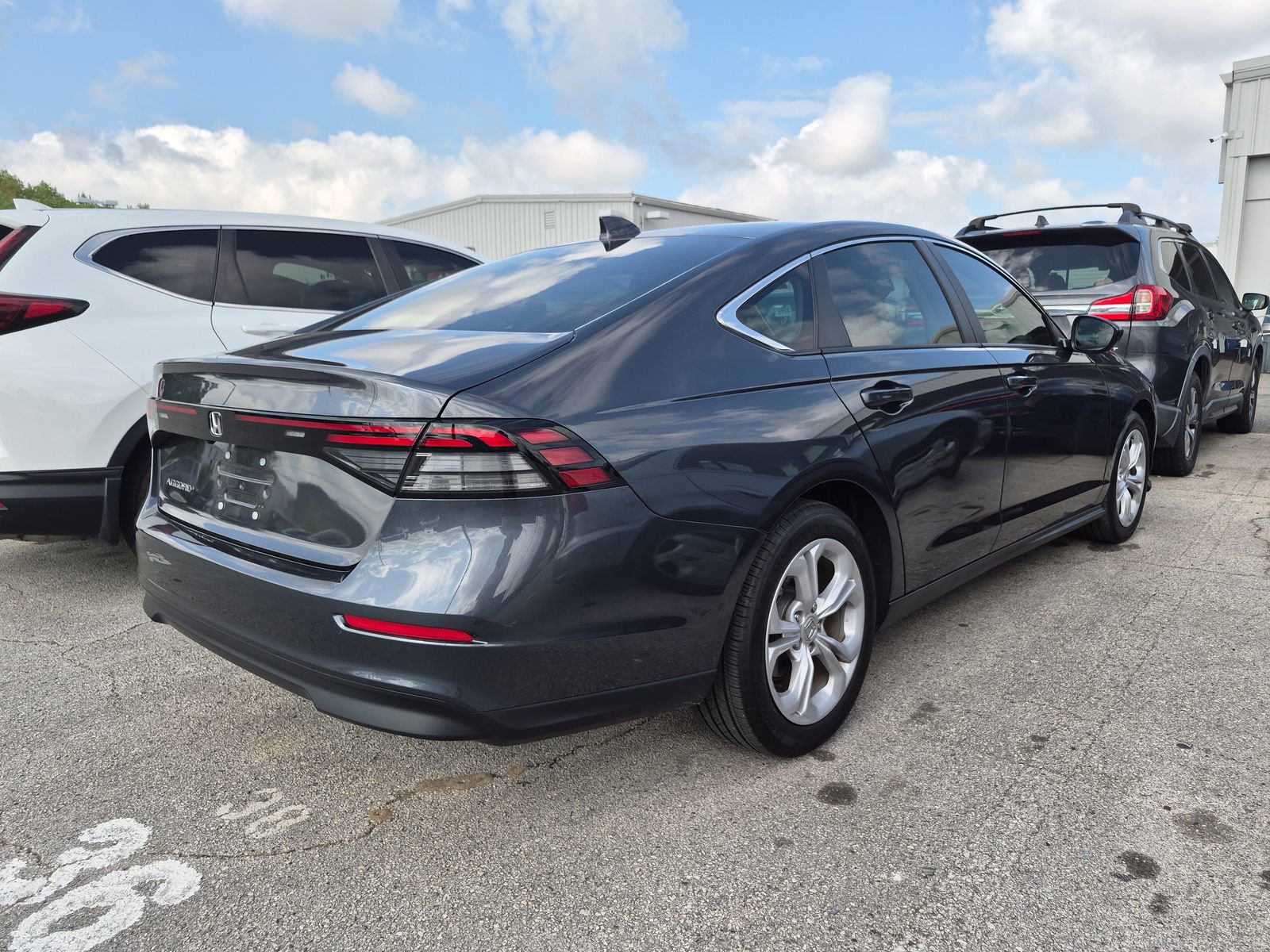 Certified 2025 Honda Accord LX image 3