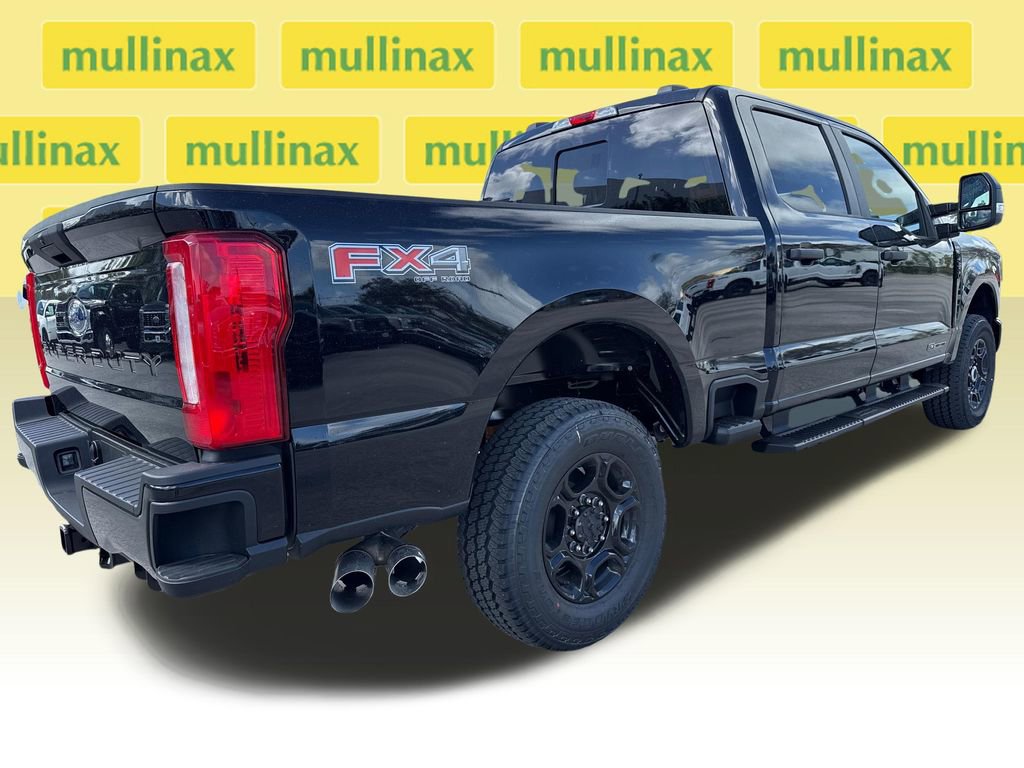 New 2026 Ford F250 4x4 Crew Cab Super Duty image 14