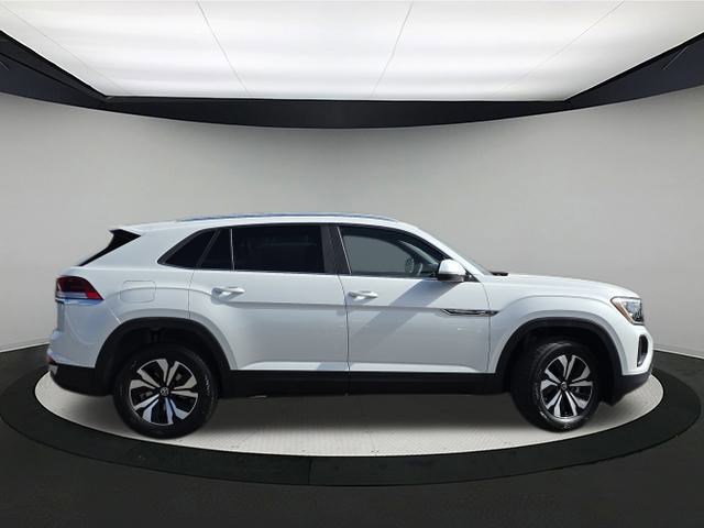 New 2026 Volkswagen Atlas Cross Sport SE image 8