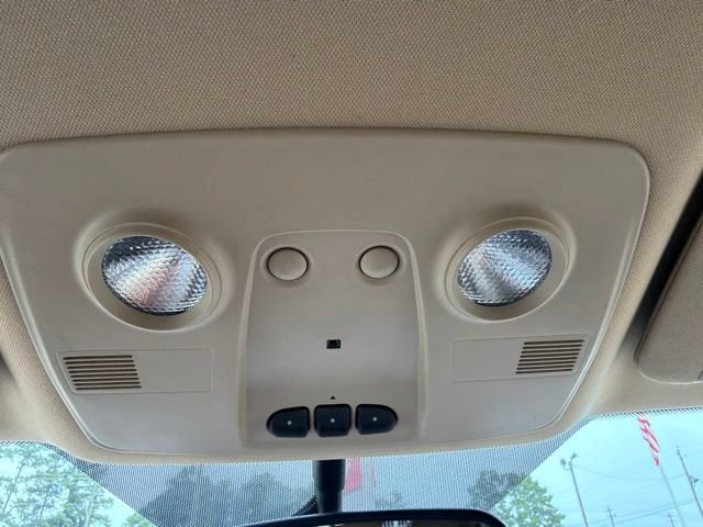 Used 2012 Buick Enclave FWD image 30