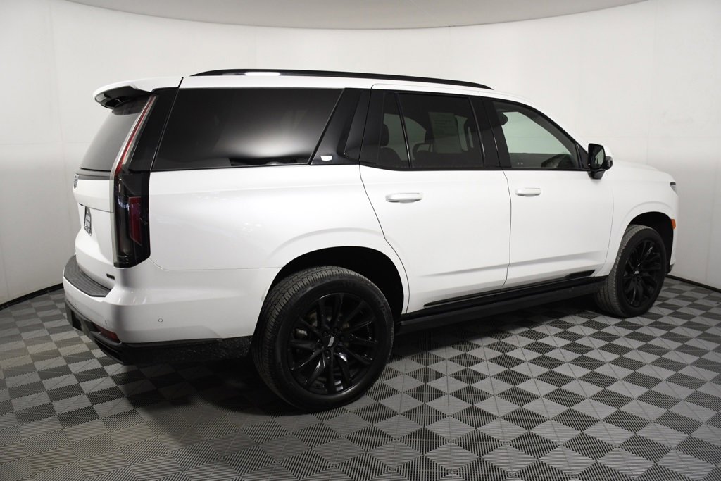 Used 2023 Cadillac Escalade Sport w/ LPO, ONYX Package image 7