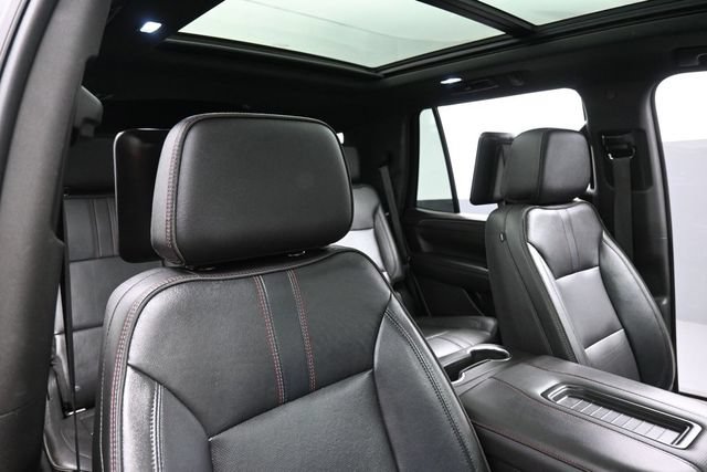 Used 2021 Chevrolet Tahoe RST w/ Luxury Package AWD/4WD image 32