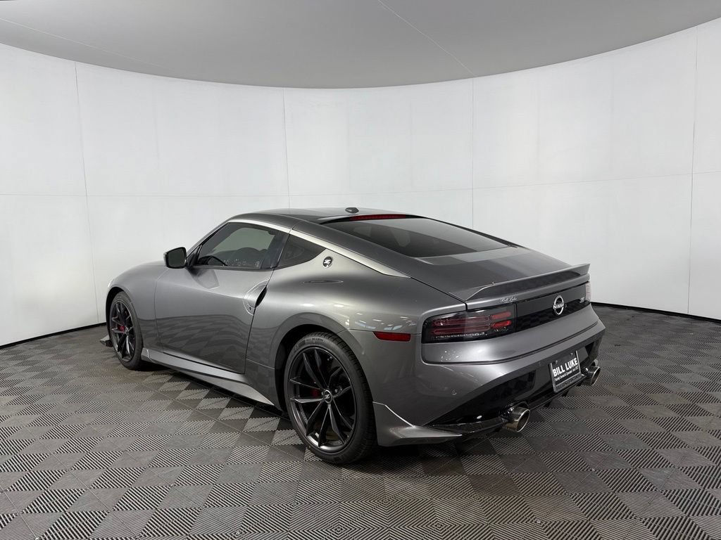 Used 2024 Nissan Z Performance w/ Floor Mat Package RWD image 9