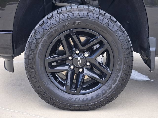 Used 2024 Chevrolet Silverado 1500 LT Trail Boss AWD/4WD image 11