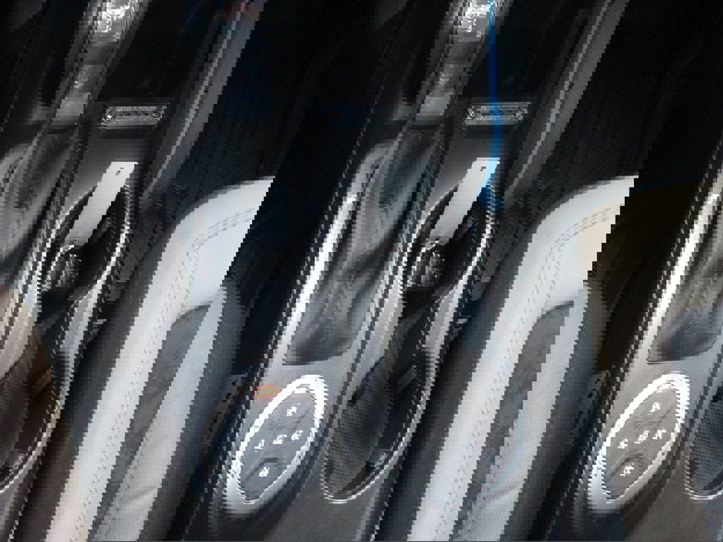 Used 2023 Ford Bronco Wildtrak image 13