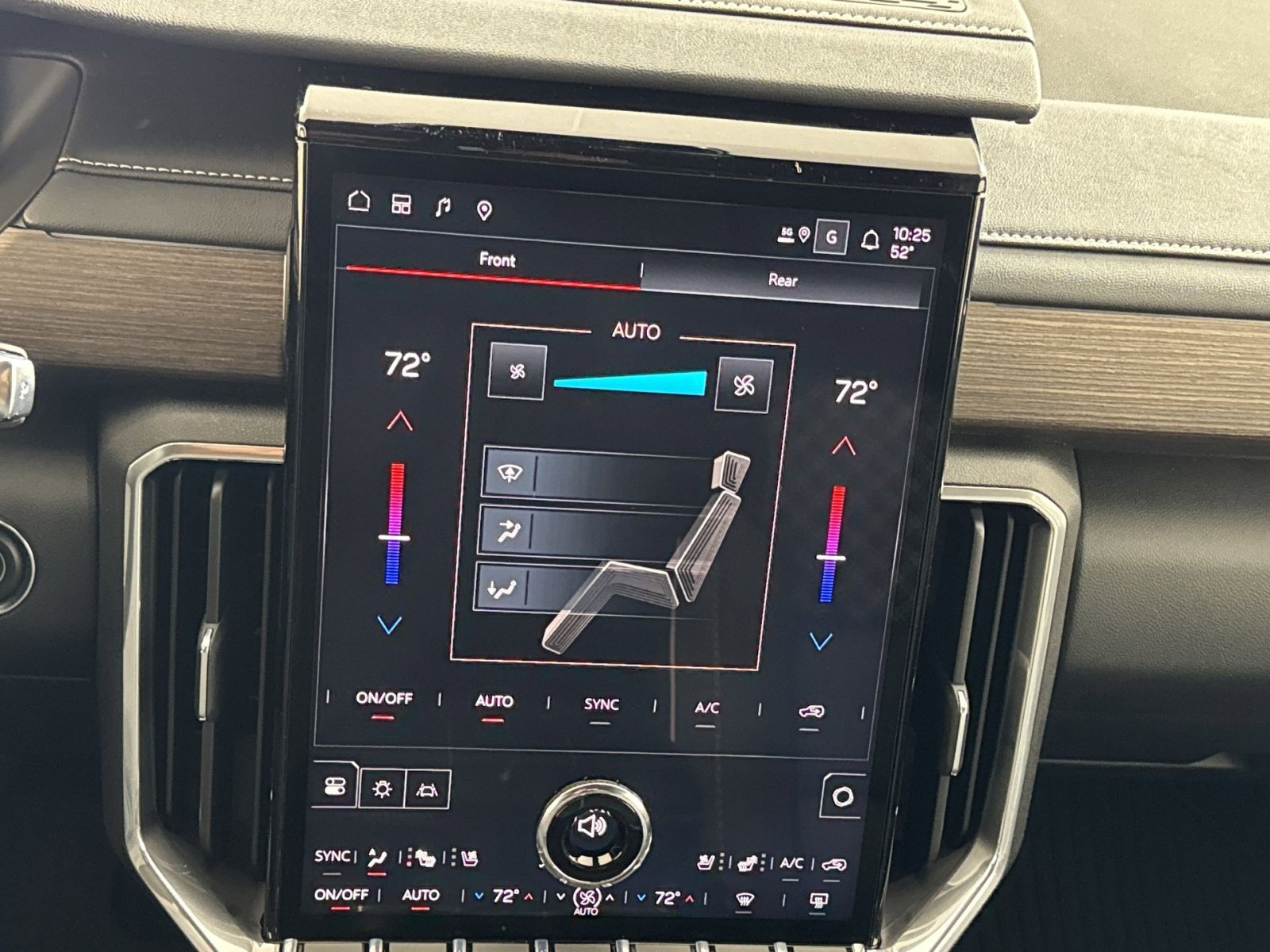 New 2026 GMC Acadia Denali w/ Super Cruise Package image 21