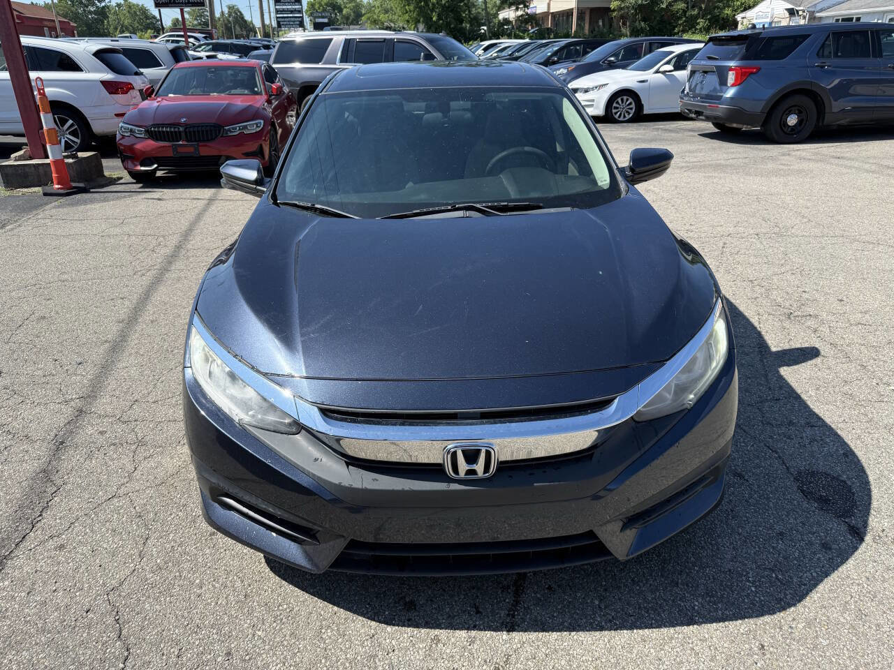 Used 2018 Honda Civic EX image 3