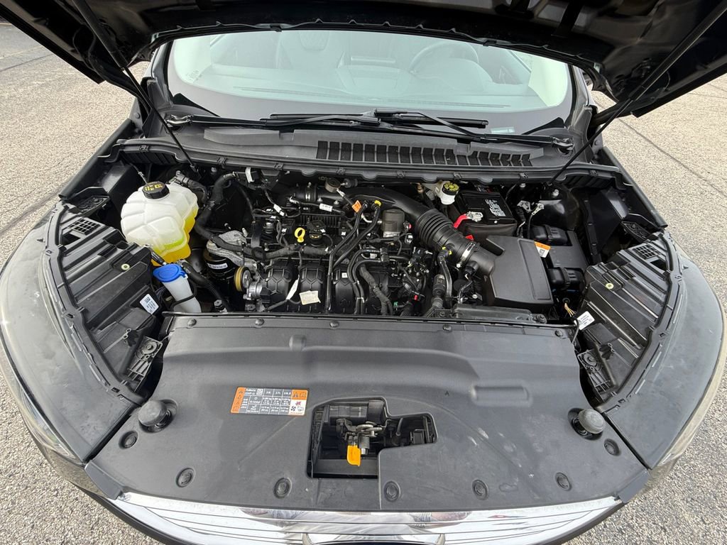 Used 2024 Ford Edge Titanium w/ Equipment Group 301A AWD/4WD image 33