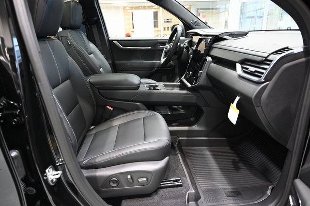 New 2026 GMC Acadia Elevation w/ Black Edition image 10