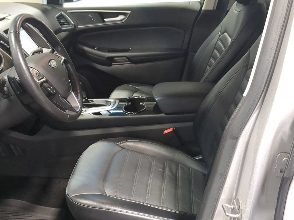 Used 2018 Ford Edge SEL w/ Equipment Group 201A AWD/4WD image 20