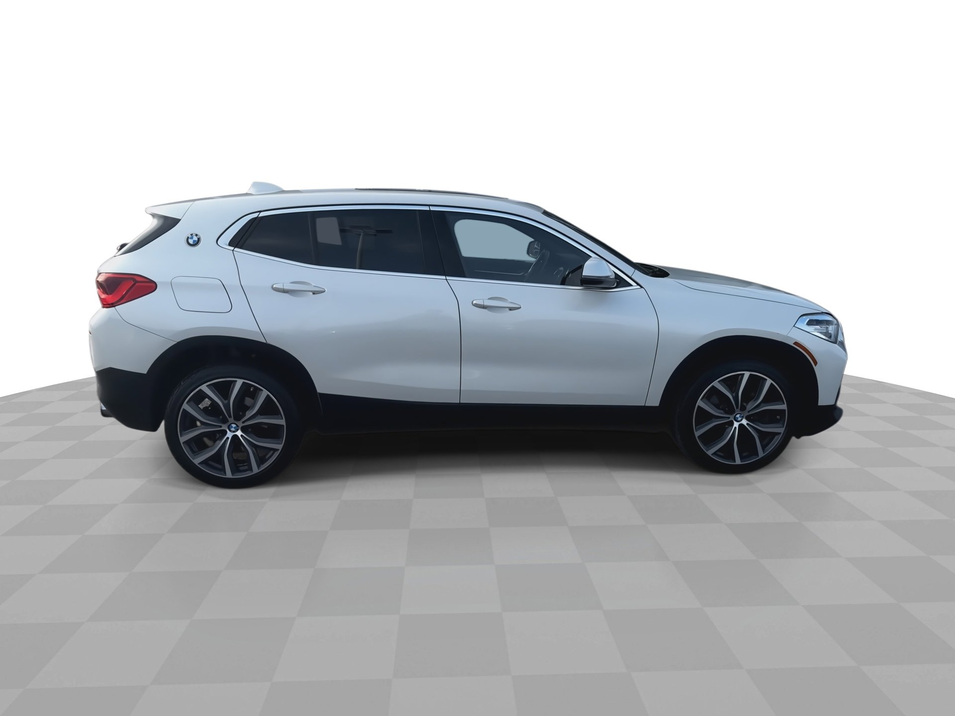 Used 2019 BMW X2 xDrive28i image 9
